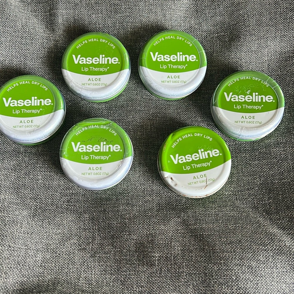 Vaseline Lip Therapy Aleo 0.6 oz / 17 g New Lot of 6